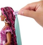 Mattel Barbie s červenými vlasmi černoška